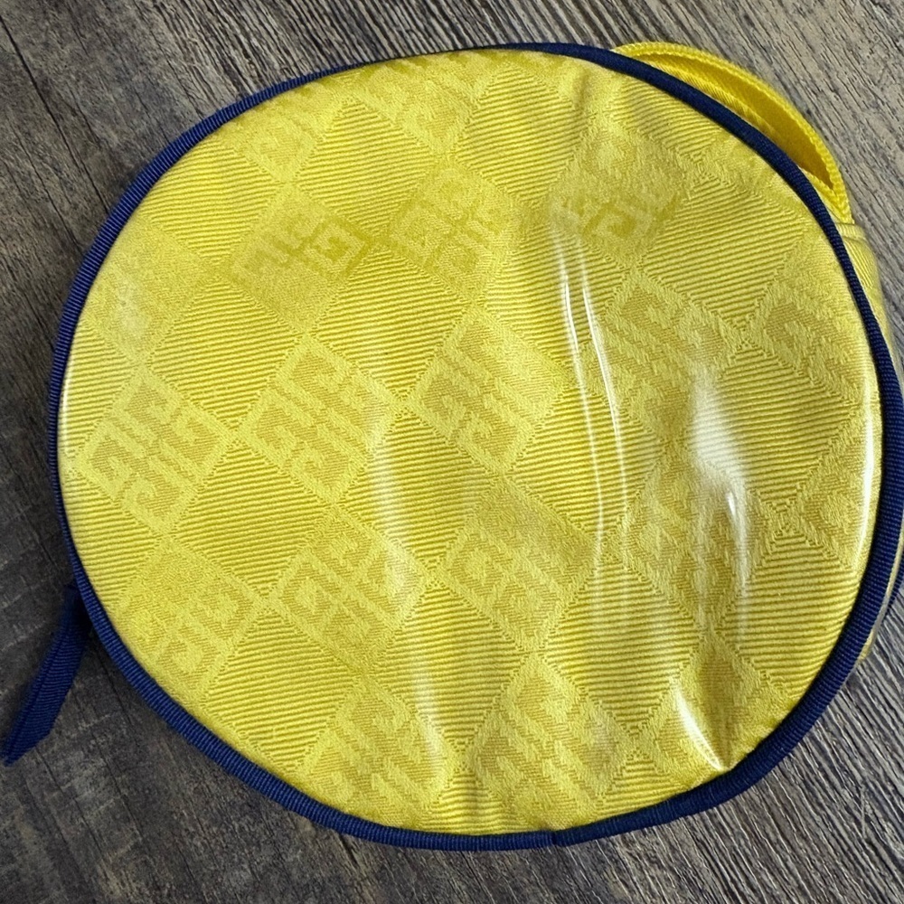 Amarige de Givenchy Yellow Navy Cosmetic Travel Pouch Round Zip Bag - Picture 1 of 8